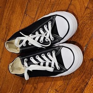 Converse Chuck Taylor All-Star low tops - Black - Mens Size 5.5 / Wmns Size 7.5